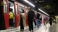 Detenidas ocho personas por pintar grafitis y causar daños por un valor de 54.000 euros en una 'rave' en el metro de Barcelona