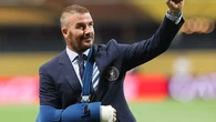 David Beckham reaparece escayolado en el Mundial de Clubes tras ser operado del brazo