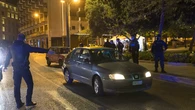 Al menos 12 heridos en el centro de Atenas al estrellarse un vehículo contra un restaurante