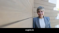 Laura Bárcena, directora de Comunicación de Samsung: "Las mujeres estamos acostumbradas a trabajar duro"