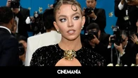 La historia detrás del vestido negro con escote de Sydney Sweeney en la MET Gala: el homenaje a una rubia de Hitchcock
