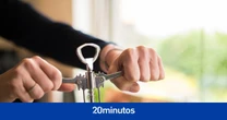 Por qué no deberías cerrar una botella empezada de vino con el mismo corcho