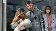 Edurne y David De Gea posan por primera vez con su hija Yanay tras salir del hospital