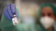 Sanidad asegura que no hay evidencia de que la vacuna de AstraZeneca cause trombos