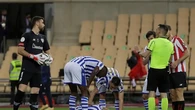 Lo nunca visto en una final de Copa: el árbitro expulsa a Íñigo Martínez y el VAR le hace regresar del vestuario