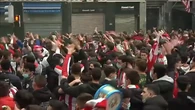 Graves incidentes en Bilbao antes final de Copa, con joven trasladada al hospital