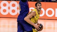 Shermadini, el jugador georgiano del Lenovo Tenerife, tuvo que pasar la noche en el aeropuerto al prohibirle entrar en Rusia