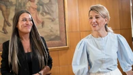 
                El Gobierno sigue encadenando derrotas: Junts tumba la jornada de 37,5 horas y deja a Sánchez (y Yolanda Díaz) sin otra ley clave
            