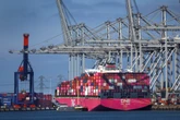 Bruselas endurece su posición en la guerra comercial con EE UU al plantear una respuesta arancelaria de 95.000 millones