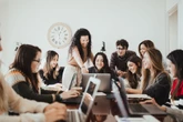 Viajar, estudiar, trabajar y no perderse: así es la experiencia internacional capaz de cambiar tu vida