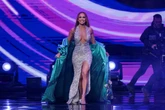 Jennifer Lopez lidera unos premios de la música americana que nomina a los jóvenes y ensalza a los mayores