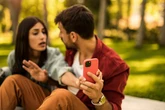 “Trucos para personas tóxicas”: por qué se viralizan los vídeos para controlar a tu pareja