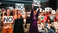 Las mujeres “descarriadas” del franquismo rechazan las disculpas de la Conferencia Española de Religiosos: “Ni olvido, ni perdón”