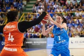 La defensa del Valencia Basket le deja a un triunfo del triplete