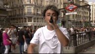 Así ha sido “el mejor inicio de la ‘La revuelta’ de la historia para David Broncano, con el rapero Trueno cantando en el centro de Madrid