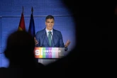 José Barrionuevo, Rafael Vera, Tomás Gómez y otros exdirigentes del PSOE piden a Sánchez que renuncie y convoque un congreso extraordinario