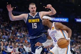 Shai Gilgeous-Alexander destrona a Jokić al coronarse mejor jugador de la NBA