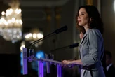 Ayuso visibiliza su respaldo a Cuerva en su duelo con Garamendi: “Destaca por su apoyo a las pymes, ante todo y ante todos”