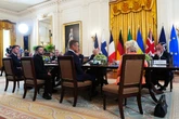 Merz y Macron insisten ante Trump en la “necesidad” de un alto el fuego como requisito para negociar la paz en Ucrania