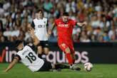 El Valencia apenas inquieta a un Osasuna que brindó por el empate