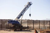 Texas da marcha atrás en la construcción del muro fronterizo con México