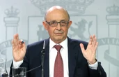 La Fiscalía ya veía en 2019 indicios de que Montoro participó en el reparto de “ganancias ilícitas” a cambio de reformas legales