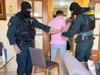 La Guardia Civil desarticula una organización que estafó 460 millones a 5.000 personas en 30 países mediante criptodivisas