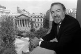 Juan Manuel Eguiagaray: político socialista, economista, navegante y hombre bueno