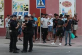 Torre Pacheco se atrinchera en el miedo por la “cacería” a inmigrantes: “No hay paz para nadie”