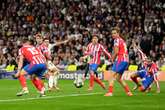 El Madrid siempre encuentra un camino y toma ventaja sobre el Atlético