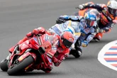 Marc Márquez arrasa con todo en Termas de Río Hondo