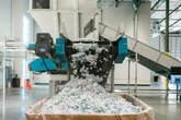La fórmula de Inditex para reciclar el odiado poliéster de sus prendas