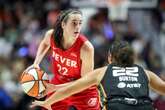 Caitlin Clark es elegida novata del año en la WNBA