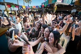 Puerto Sherry como meca del pijerío de fiesta: “No somos pijas, sino bien vestidas”