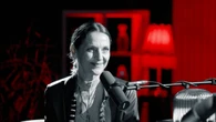Antonia Zegers: “Si una mujer no cumple con la maternidad, hay un castigo bíblico; si es un hombre, no pasa nada”