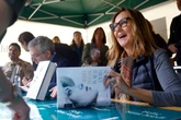La última novela de María Dueñas, Superlópez al rescate, la familia Torrente Ballester al desnudo y otros libros de la semana