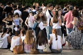 El aumento de la competitividad dispara el estrés escolar, sobre todo entre las chicas: “El Bachillerato es terrible para toda la familia”