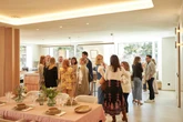 Champán, coches, joyas, Norma Duval y Chábeli: así se vende una casa de lujo