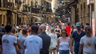 Vivienda declara zonas tensionadas a San Sebastián, A Coruña y 21 municipios navarros