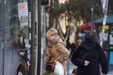 Todas las comunidades salvo Castilla-La Mancha mantienen temporalmente rebajas en el transporte público