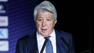 Cerezo: "Han salido 50.000 fotografías, trozos de vídeo... y no se ve la doble patada. Se lo habrá inventado el árbitro o el VAR"