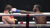 Crawford destrona a Canelo y se convierte en el nuevo rey del boxeo
