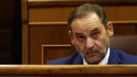 José Luis Ábalos medita la renuncia a su escaño en el Congreso: quiere que el caso pase del Supremo a la Audiencia Nacional para ganar tiempo