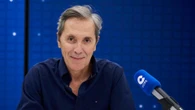 La opinión de Paco González sobre la posible expulsión a Centelles en el Almería-Oviedo: "Le salva..."