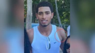 Bellingham muestra la cicatriz en el hombro durante sus vacaciones
