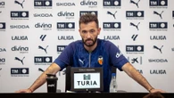 Palo del entrenador del Valencia a LaLiga por tener que jugar en el Johan Cruyff