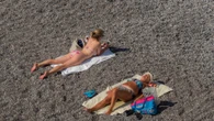 Esta es la señal por la que deberías preocuparte después de haber estado expuesto al sol: muy importante acudir al médico