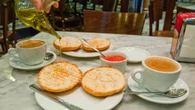 Café, el azúcar o huevos: preparar un desayuno, un 20% más caro que hace un año
