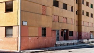 Un Ayuntamiento de Valencia se harta de los okupas con una medida que cambia los edificios: adiós a estos bloques