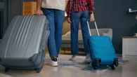 La OCU avisa del aparato que no desenchufas en vacaciones y que dispara 20 euros tu factura de la luz de este verano: no es la nevera